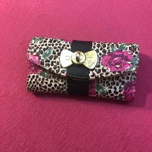 Betsey Johnson wallet